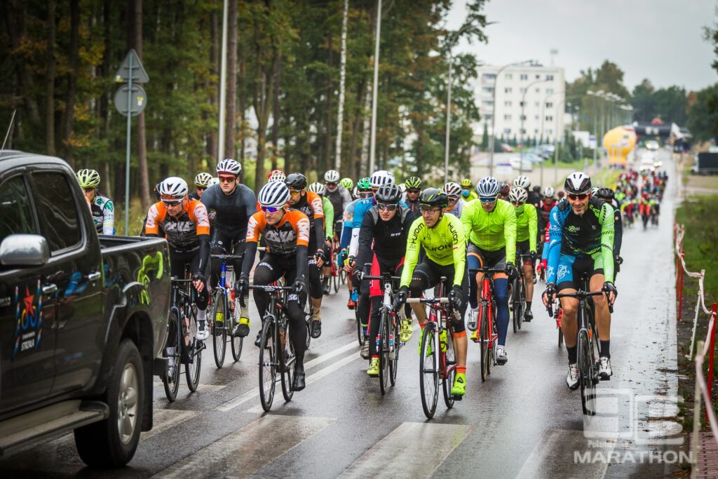 Na osi Kolarska przestrzeń