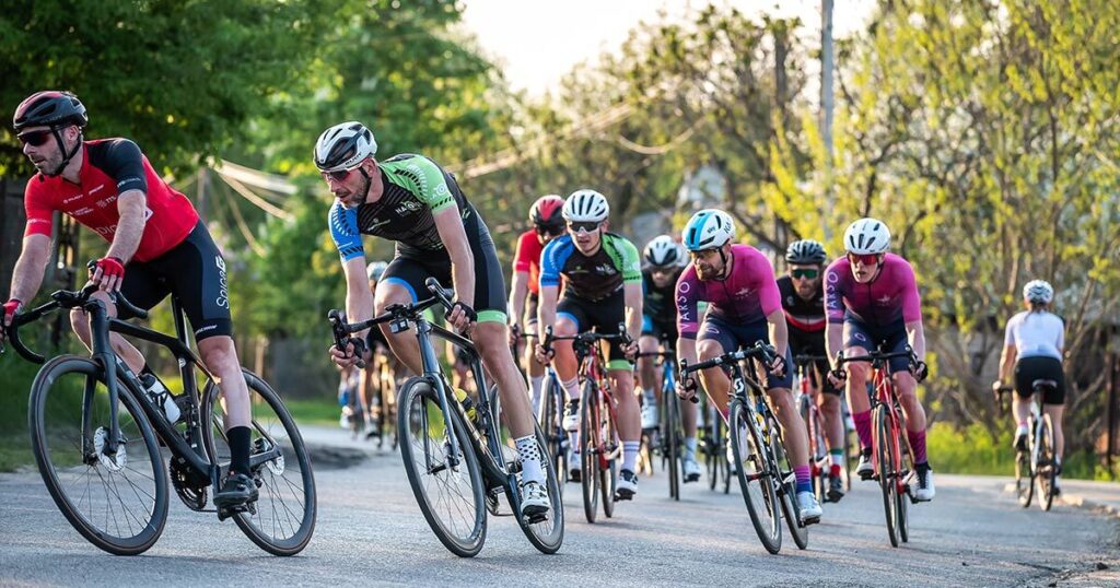 Na osi Kolarska przestrzeń